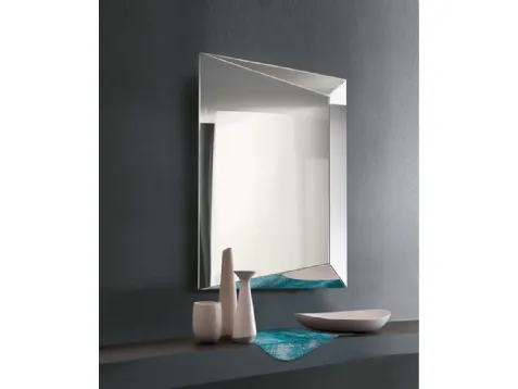 Levant mirror