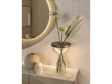 Flora T